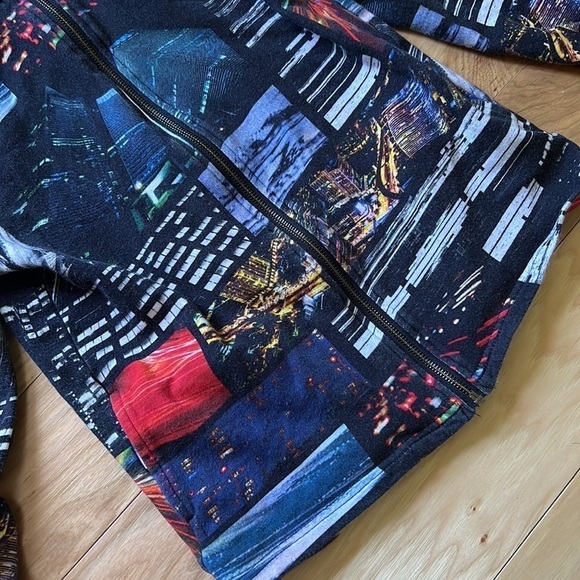 2 for $10 Art Class City Skyline Zip Up Hoodie Unisex Kids Medium 8/10 - Picture 3 of 6
